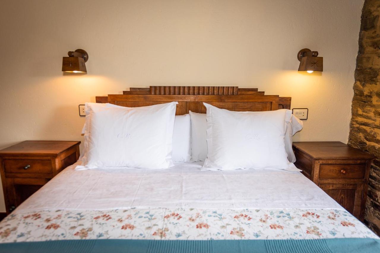 Apartamentos Rurales Casa Riveras Santa Eulalia de Oscos Ngoại thất bức ảnh